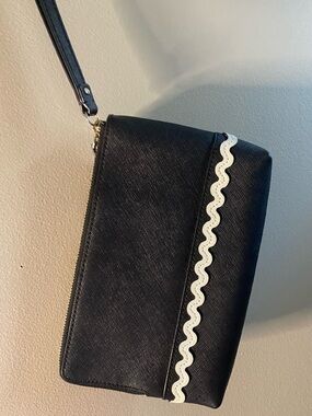 Kate Spade Hand Bag Milou
Mulberry Street Black